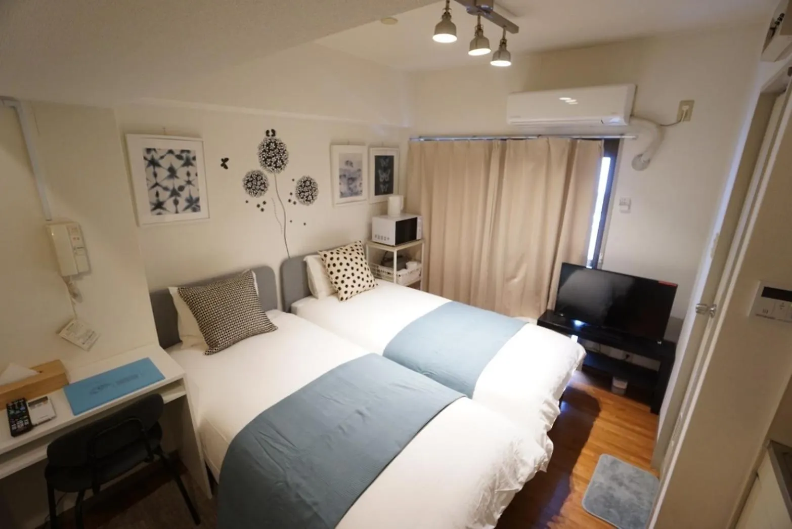 Apartment House Floor Assemble 403 Osaka 0*,  Japan