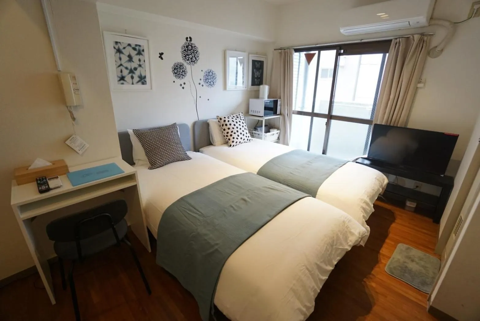 Apartment House Floor Assemble 403 Osaka